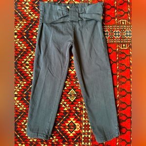 Lili Gaufrette Navy Girls Pants Size 8. In very good condition.